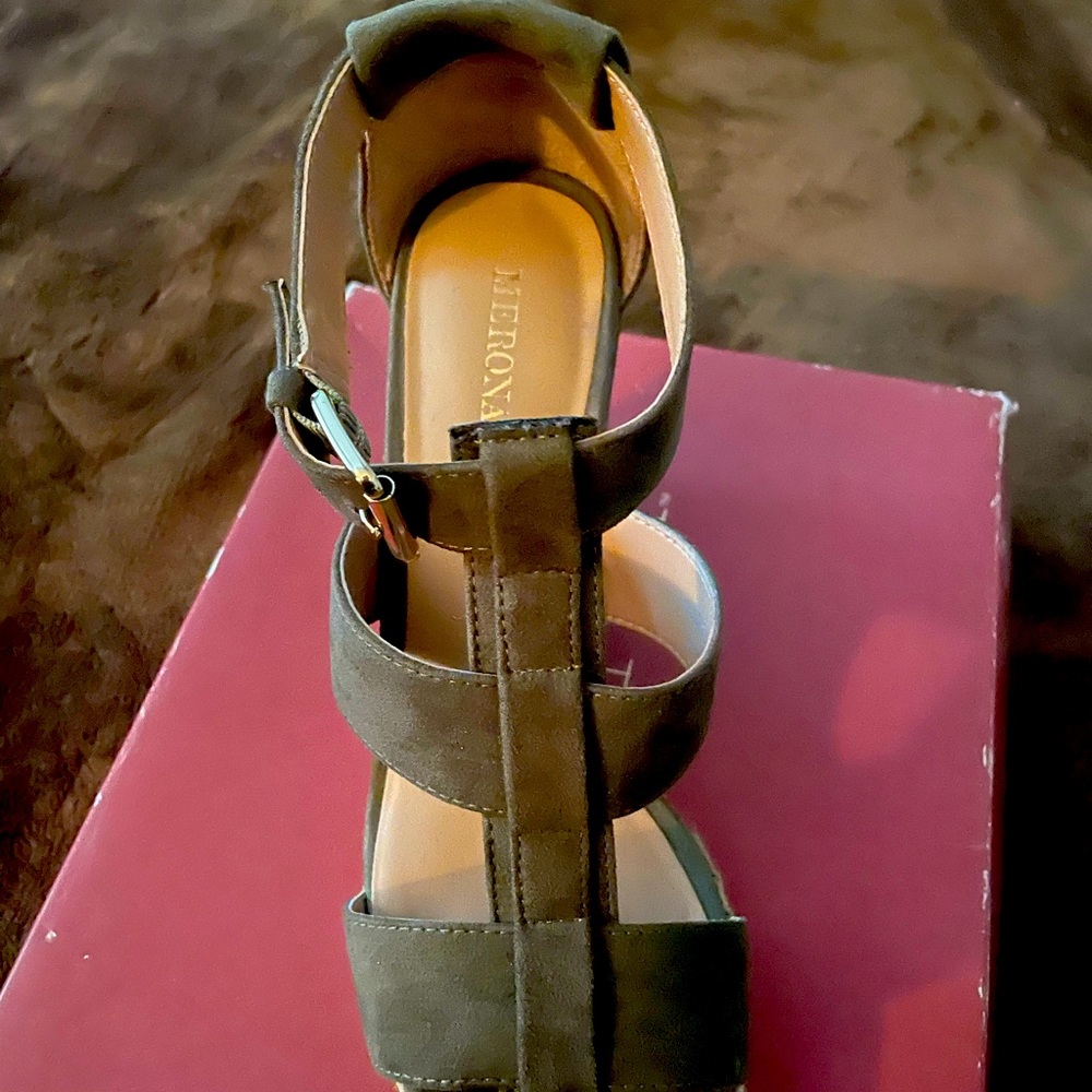 Green Merona suede wedge.  6.5